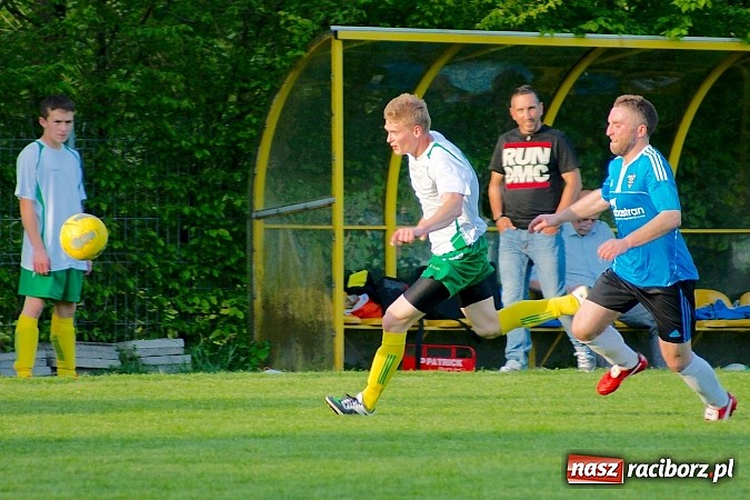 Zdjęcie w galerii na portalu naszraciborz.pl: Dobra passa Ocic przerwana. Gorzyce lepsze przy Tuwima wiadomości z regionu