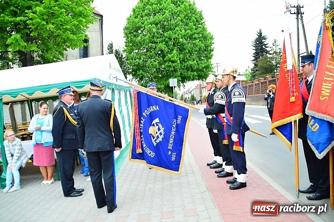 Zdjęcie w galerii na portalu naszraciborz.pl: Jubileusz 110-lecia OSP Bieńkowice wiadomości z regionu