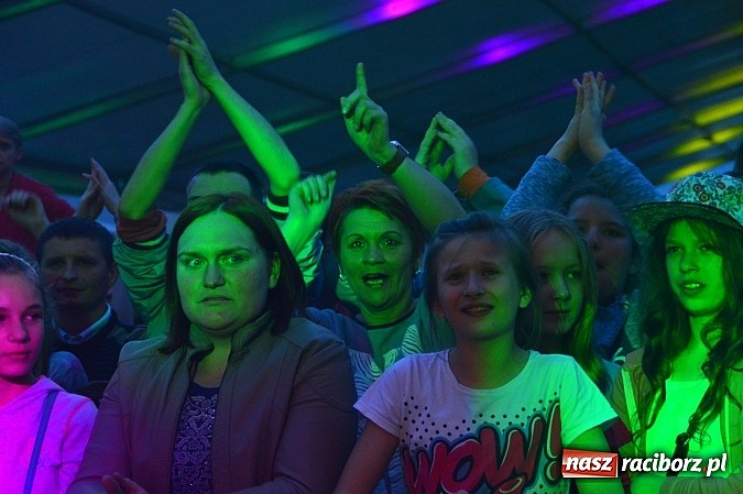 Zdjęcie w galerii na portalu naszraciborz.pl: Andre na zakończenie pierwszego dnia Eko-Wystawy w Pietrowicach Wielkich wiadomości z regionu