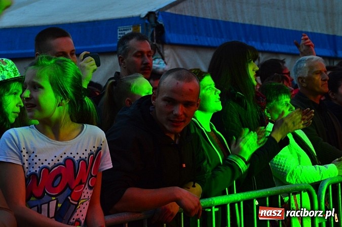 Zdjęcie w galerii na portalu naszraciborz.pl: Andre na zakończenie pierwszego dnia Eko-Wystawy w Pietrowicach Wielkich wiadomości z regionu