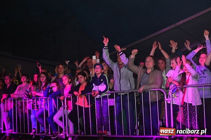 Zdjęcie w galerii na portalu naszraciborz.pl: Andre na zakończenie pierwszego dnia Eko-Wystawy w Pietrowicach Wielkich wiadomości z regionu