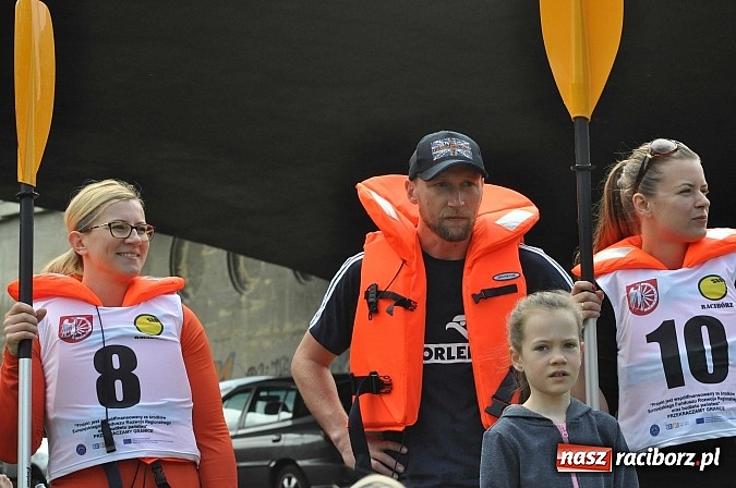 Zdjęcie w galerii na portalu naszraciborz.pl: Sprinty odrzańskie od mostu Zamkowego do kładki - WIDEO wiadomości z regionu