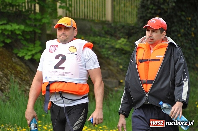 Zdjęcie w galerii na portalu naszraciborz.pl: Sprinty odrzańskie od mostu Zamkowego do kładki - WIDEO wiadomości z regionu