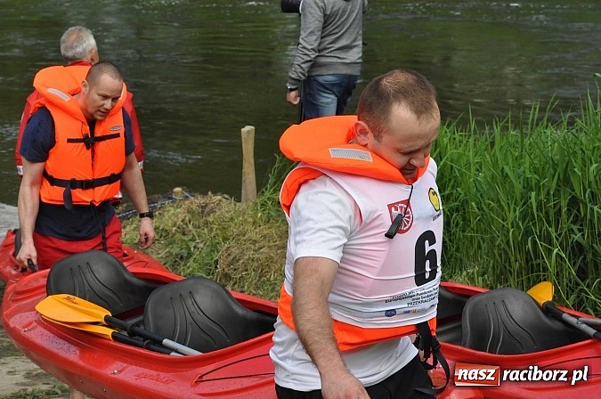 Zdjęcie w galerii na portalu naszraciborz.pl: Sprinty odrzańskie od mostu Zamkowego do kładki - WIDEO wiadomości z regionu