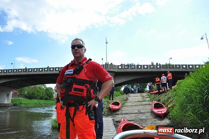 Zdjęcie w galerii na portalu naszraciborz.pl: Sprinty odrzańskie od mostu Zamkowego do kładki - WIDEO wiadomości z regionu