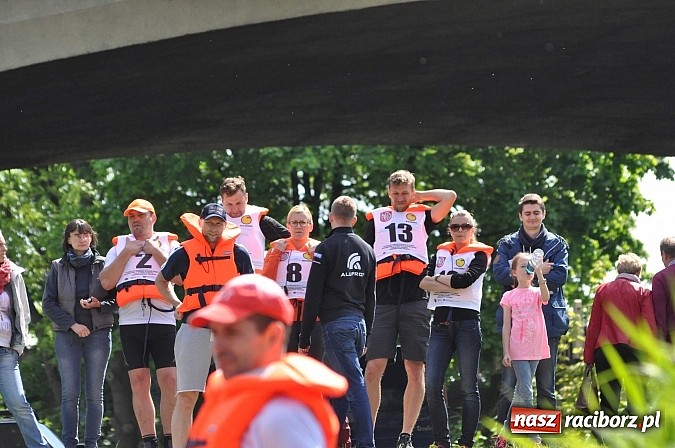 Zdjęcie w galerii na portalu naszraciborz.pl: Sprinty odrzańskie od mostu Zamkowego do kładki - WIDEO wiadomości z regionu