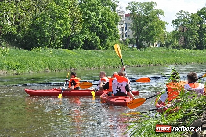 Zdjęcie w galerii na portalu naszraciborz.pl: Sprinty odrzańskie od mostu Zamkowego do kładki - WIDEO wiadomości z regionu