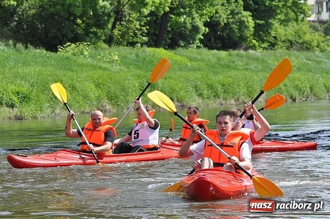 Zdjęcie w galerii na portalu naszraciborz.pl: Sprinty odrzańskie od mostu Zamkowego do kładki - WIDEO wiadomości z regionu