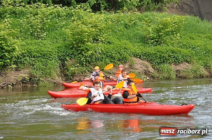 Zdjęcie w galerii na portalu naszraciborz.pl: Sprinty odrzańskie od mostu Zamkowego do kładki - WIDEO wiadomości z regionu