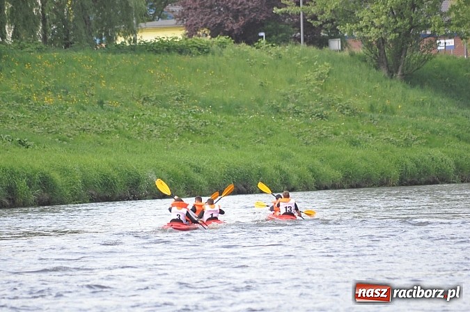 Zdjęcie w galerii na portalu naszraciborz.pl: Sprinty odrzańskie od mostu Zamkowego do kładki - WIDEO wiadomości z regionu