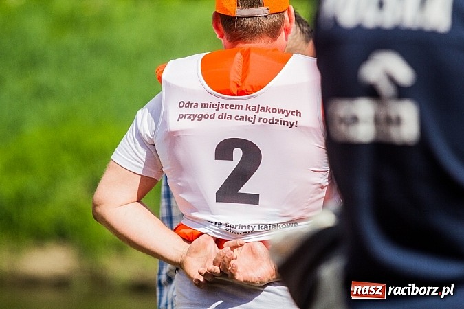 Zdjęcie w galerii na portalu naszraciborz.pl: Sprinty odrzańskie od mostu Zamkowego do kładki - WIDEO wiadomości z regionu