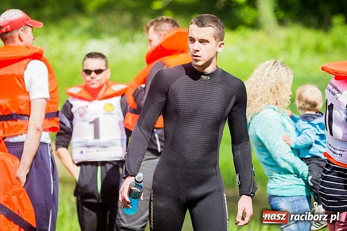 Zdjęcie w galerii na portalu naszraciborz.pl: Sprinty odrzańskie od mostu Zamkowego do kładki - WIDEO wiadomości z regionu