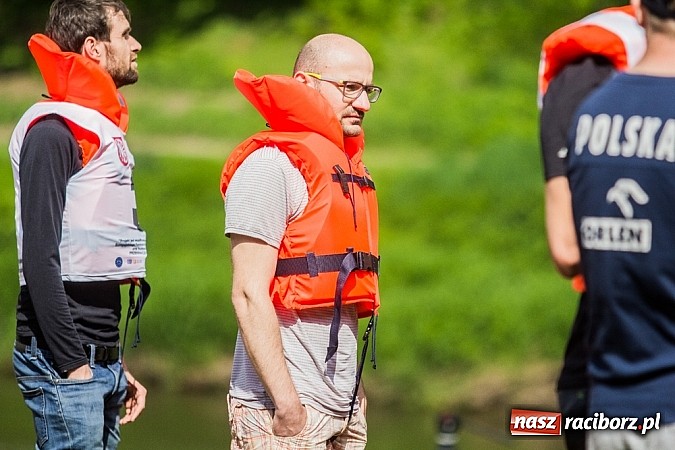 Zdjęcie w galerii na portalu naszraciborz.pl: Sprinty odrzańskie od mostu Zamkowego do kładki - WIDEO wiadomości z regionu