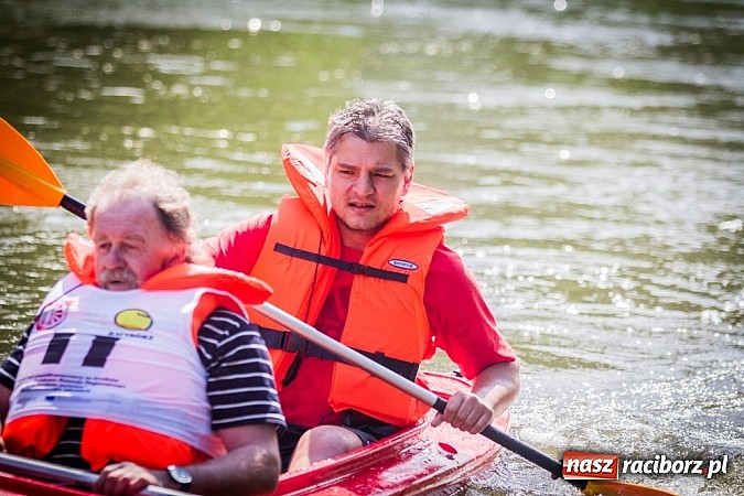 Zdjęcie w galerii na portalu naszraciborz.pl: Sprinty odrzańskie od mostu Zamkowego do kładki - WIDEO wiadomości z regionu