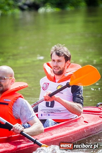 Zdjęcie w galerii na portalu naszraciborz.pl: Sprinty odrzańskie od mostu Zamkowego do kładki - WIDEO wiadomości z regionu