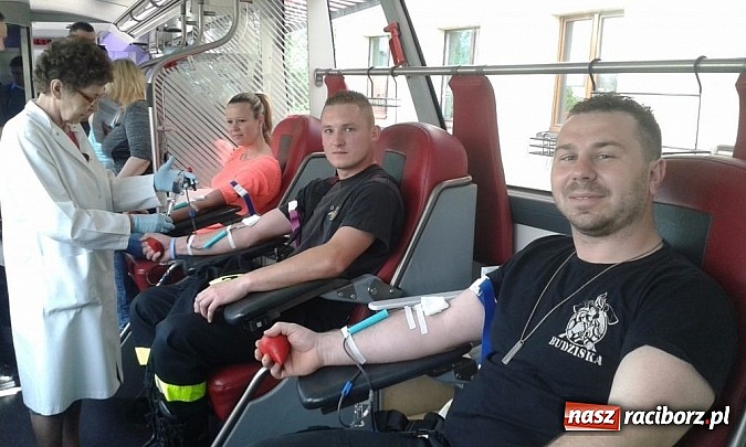 Zdjęcie w galerii na portalu naszraciborz.pl: Na mieszkańców Budzisk zawsze można liczyć  wiadomości z regionu