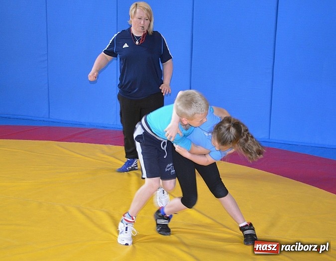 Zdjęcie w galerii na portalu naszraciborz.pl: Klubowa liga zapaśnicza dzieci  wiadomości z regionu