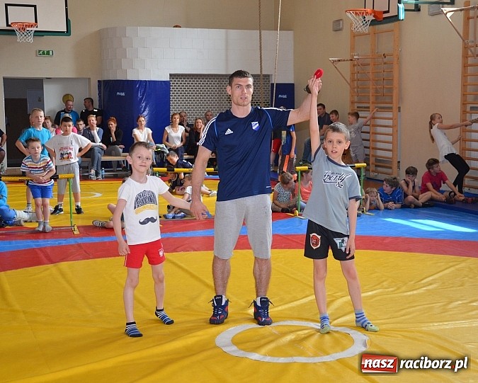 Zdjęcie w galerii na portalu naszraciborz.pl: Klubowa liga zapaśnicza dzieci  wiadomości z regionu