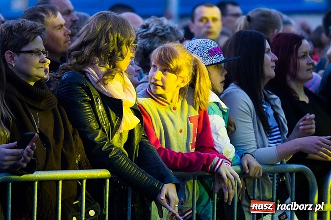 Zdjęcie w galerii na portalu naszraciborz.pl: Sylwia Grzeszczak na zakończenie XV Eko-Wystawy w Pietrowicach Wielkich wiadomości z regionu