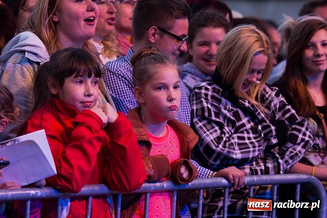 Zdjęcie w galerii na portalu naszraciborz.pl: Sylwia Grzeszczak na zakończenie XV Eko-Wystawy w Pietrowicach Wielkich wiadomości z regionu