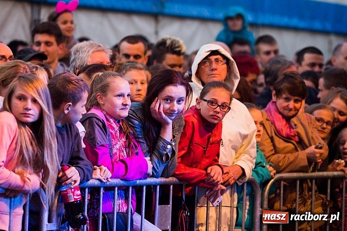 Zdjęcie w galerii na portalu naszraciborz.pl: Sylwia Grzeszczak na zakończenie XV Eko-Wystawy w Pietrowicach Wielkich wiadomości z regionu