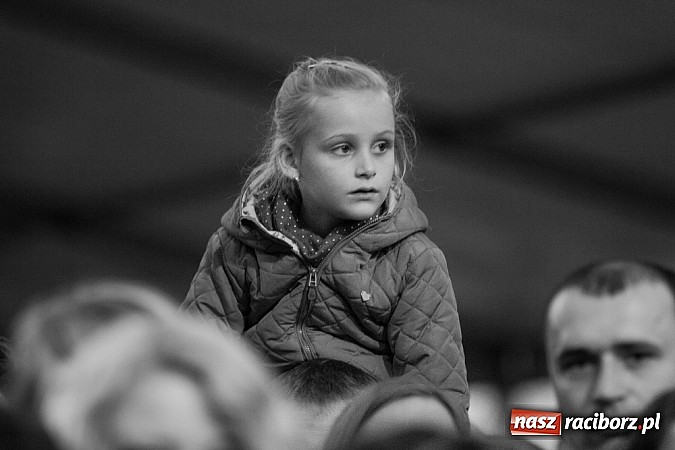 Zdjęcie w galerii na portalu naszraciborz.pl: Sylwia Grzeszczak na zakończenie XV Eko-Wystawy w Pietrowicach Wielkich wiadomości z regionu