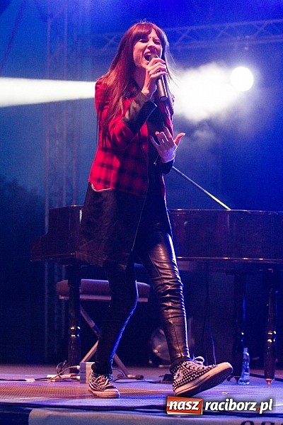 Zdjęcie w galerii na portalu naszraciborz.pl: Sylwia Grzeszczak na zakończenie XV Eko-Wystawy w Pietrowicach Wielkich wiadomości z regionu