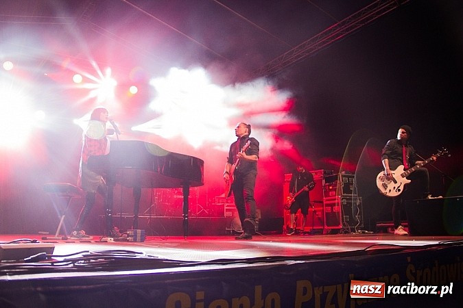 Zdjęcie w galerii na portalu naszraciborz.pl: Sylwia Grzeszczak na zakończenie XV Eko-Wystawy w Pietrowicach Wielkich wiadomości z regionu