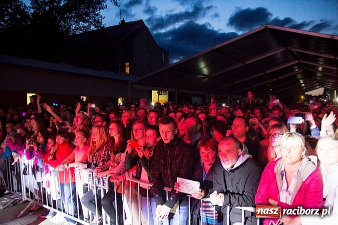 Zdjęcie w galerii na portalu naszraciborz.pl: Sylwia Grzeszczak na zakończenie XV Eko-Wystawy w Pietrowicach Wielkich wiadomości z regionu