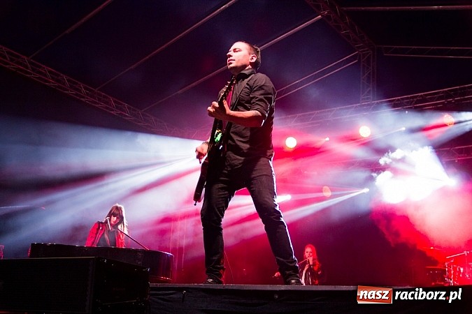 Zdjęcie w galerii na portalu naszraciborz.pl: Sylwia Grzeszczak na zakończenie XV Eko-Wystawy w Pietrowicach Wielkich wiadomości z regionu