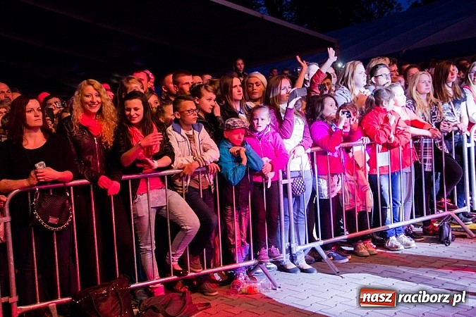 Zdjęcie w galerii na portalu naszraciborz.pl: Sylwia Grzeszczak na zakończenie XV Eko-Wystawy w Pietrowicach Wielkich wiadomości z regionu