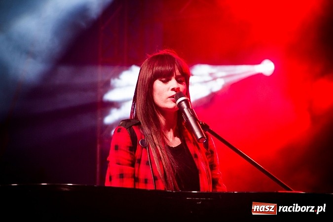 Zdjęcie w galerii na portalu naszraciborz.pl: Sylwia Grzeszczak na zakończenie XV Eko-Wystawy w Pietrowicach Wielkich wiadomości z regionu