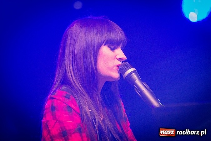 Zdjęcie w galerii na portalu naszraciborz.pl: Sylwia Grzeszczak na zakończenie XV Eko-Wystawy w Pietrowicach Wielkich wiadomości z regionu