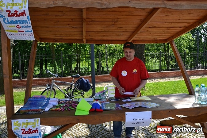 Zdjęcie w galerii na portalu naszraciborz.pl: Pozytywna energia ekonomii społecznej na zamku wiadomości z regionu