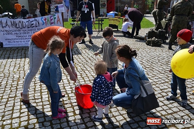 Zdjęcie w galerii na portalu naszraciborz.pl: Pozytywna energia ekonomii społecznej na zamku wiadomości z regionu