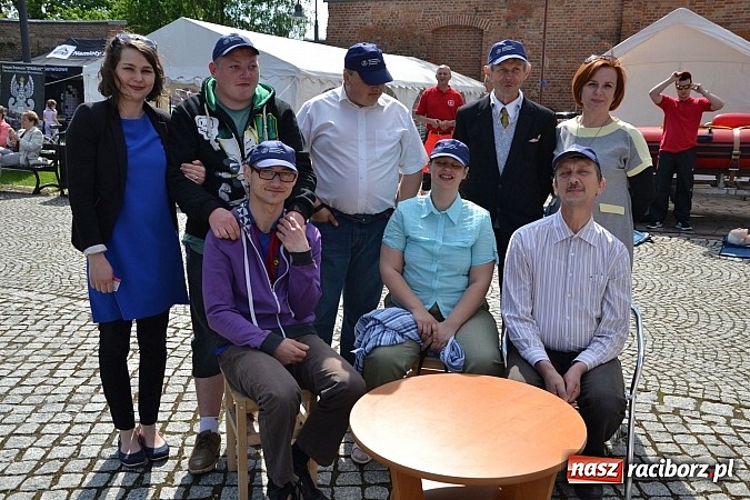 Zdjęcie w galerii na portalu naszraciborz.pl: Pozytywna energia ekonomii społecznej na zamku wiadomości z regionu