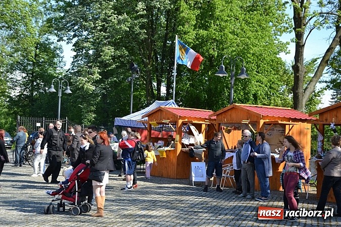 Zdjęcie w galerii na portalu naszraciborz.pl: Pozytywna energia ekonomii społecznej na zamku wiadomości z regionu