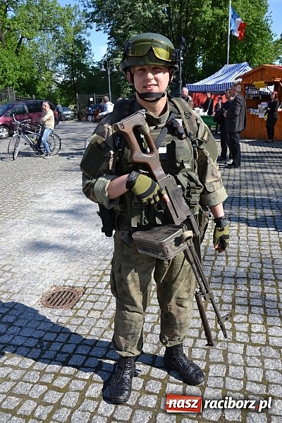 Zdjęcie w galerii na portalu naszraciborz.pl: Pozytywna energia ekonomii społecznej na zamku wiadomości z regionu