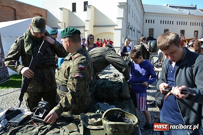 Zdjęcie w galerii na portalu naszraciborz.pl: Pozytywna energia ekonomii społecznej na zamku wiadomości z regionu