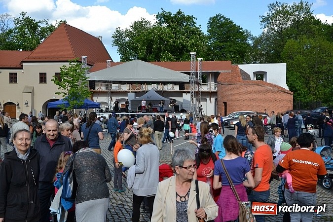 Zdjęcie w galerii na portalu naszraciborz.pl: Pozytywna energia ekonomii społecznej na zamku wiadomości z regionu