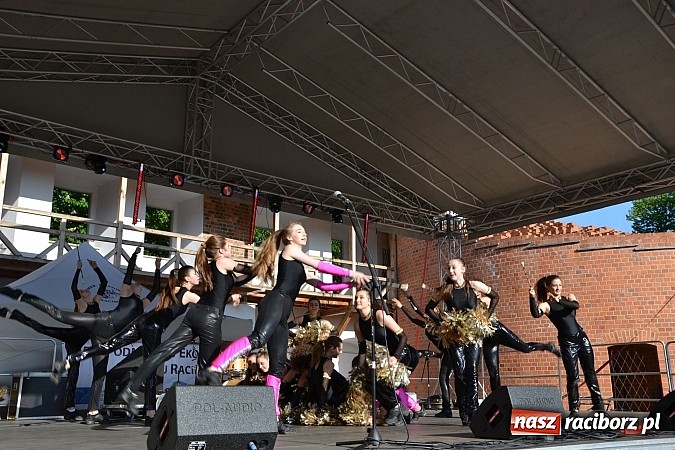 Zdjęcie w galerii na portalu naszraciborz.pl: Pozytywna energia ekonomii społecznej na zamku wiadomości z regionu