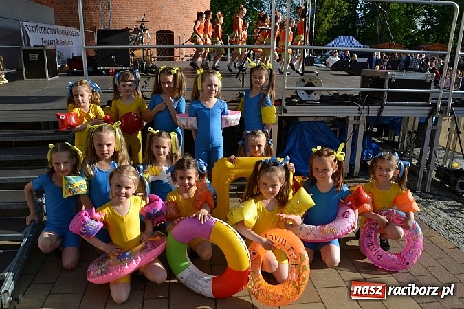 Zdjęcie w galerii na portalu naszraciborz.pl: Pozytywna energia ekonomii społecznej na zamku wiadomości z regionu