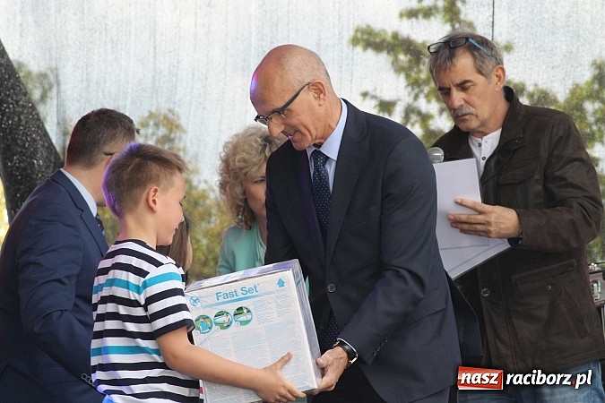 Zdjęcie w galerii na portalu naszraciborz.pl: Eko-Wystawa w Pietrowicach Wielkich - dzień drugi wiadomości z regionu