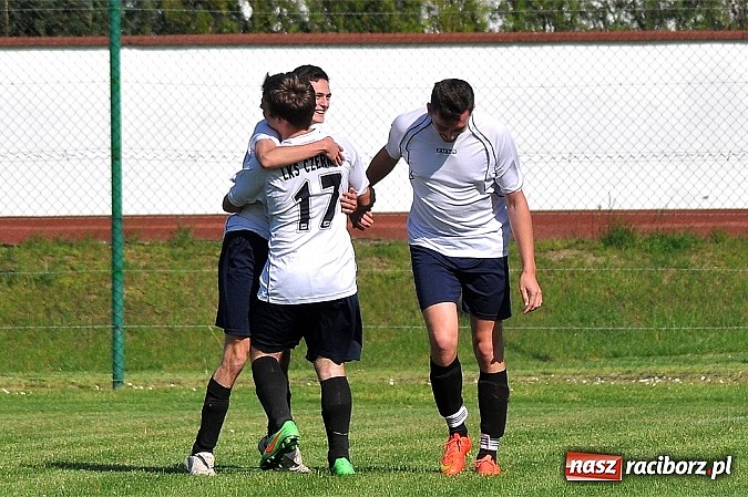 Zdjęcie w galerii na portalu naszraciborz.pl: C klasa: Podział punktów w Bolesławiu wiadomości z regionu