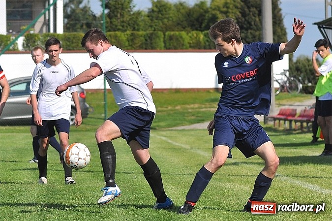 Zdjęcie w galerii na portalu naszraciborz.pl: C klasa: Podział punktów w Bolesławiu wiadomości z regionu