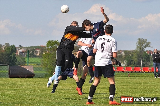 Zdjęcie w galerii na portalu naszraciborz.pl: C klasa: Podział punktów w Bolesławiu wiadomości z regionu