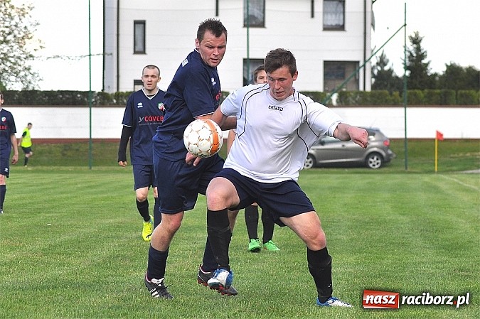 Zdjęcie w galerii na portalu naszraciborz.pl: C klasa: Podział punktów w Bolesławiu wiadomości z regionu