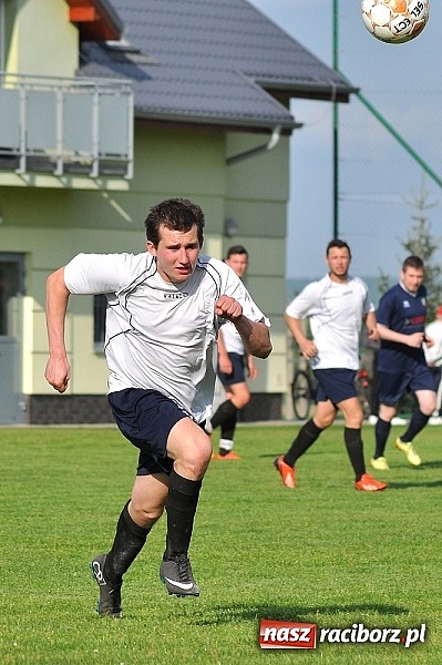 Zdjęcie w galerii na portalu naszraciborz.pl: C klasa: Podział punktów w Bolesławiu wiadomości z regionu