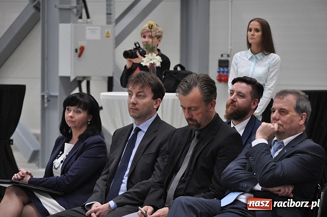 Zdjęcie w galerii na portalu naszraciborz.pl: Historyczny moment Rafametu - Hala Montażu II oddana do eksploatacji wiadomości z regionu