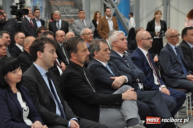 Zdjęcie w galerii na portalu naszraciborz.pl: Historyczny moment Rafametu - Hala Montażu II oddana do eksploatacji wiadomości z regionu